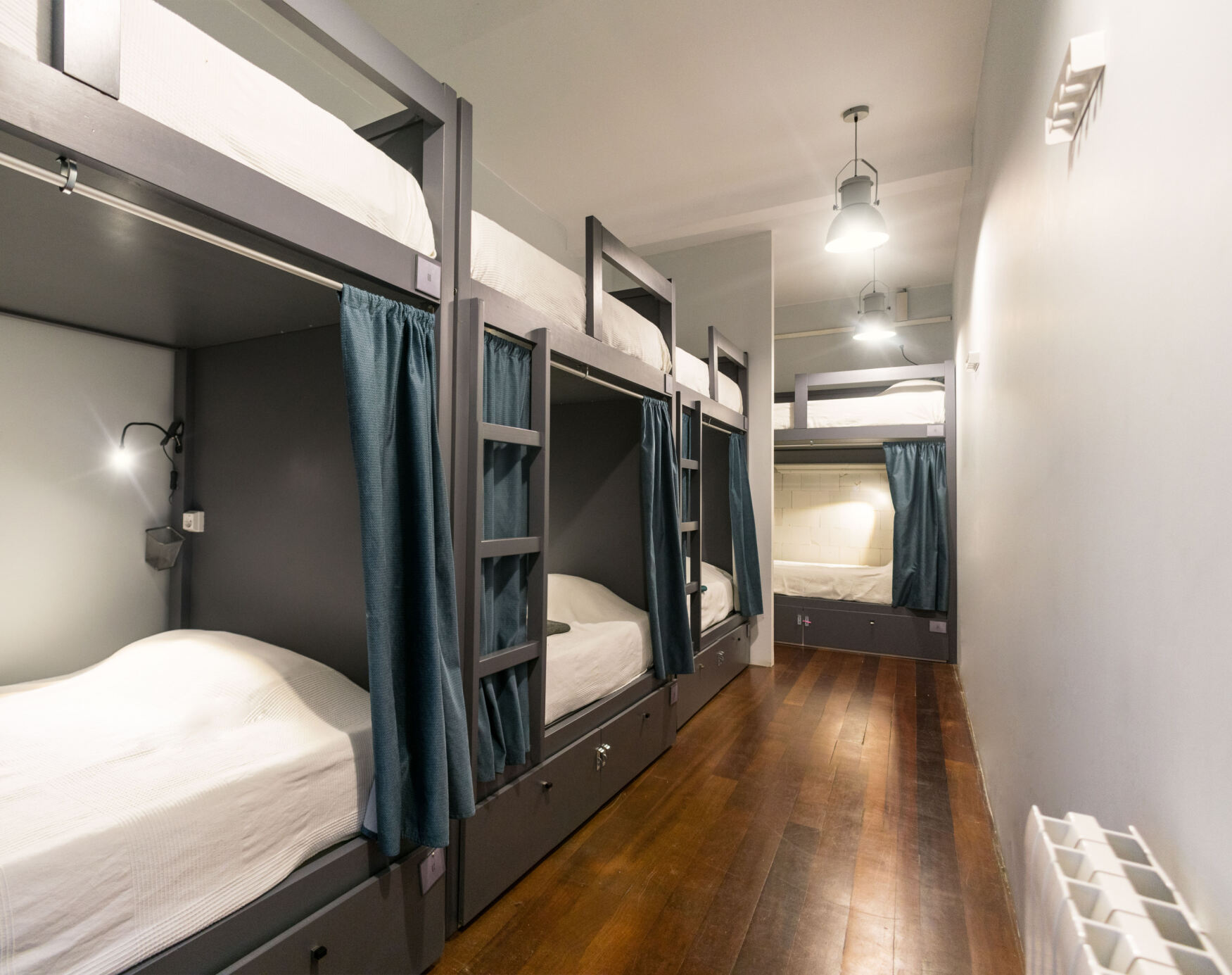 8-bed Dorms thumbnail 2